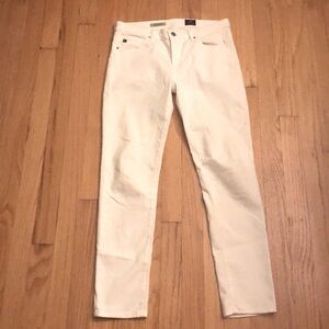 Adriano Goldschmied gorgeous white jeans. See www.agjeans.com New. Size 27
